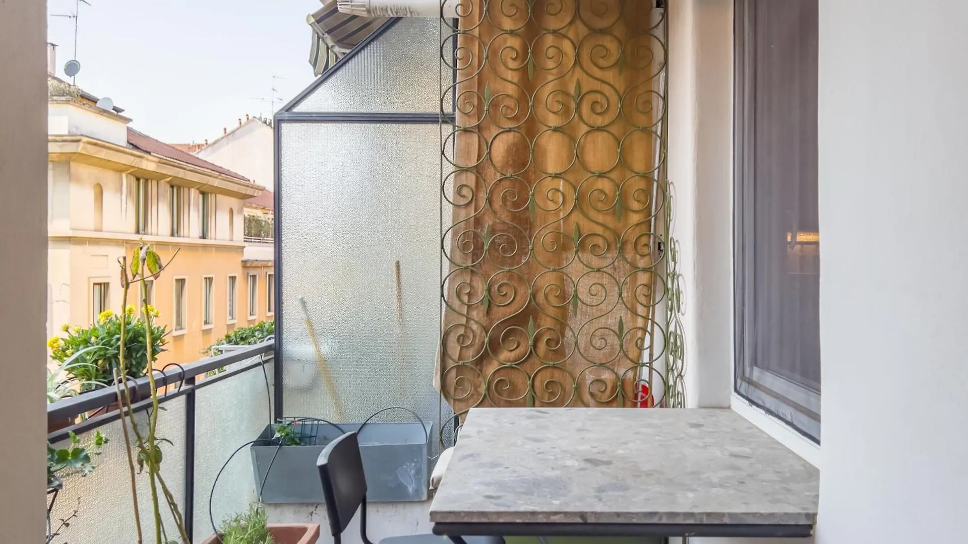 Paolo Sarpi - Charming Apartment With Terrace Milan